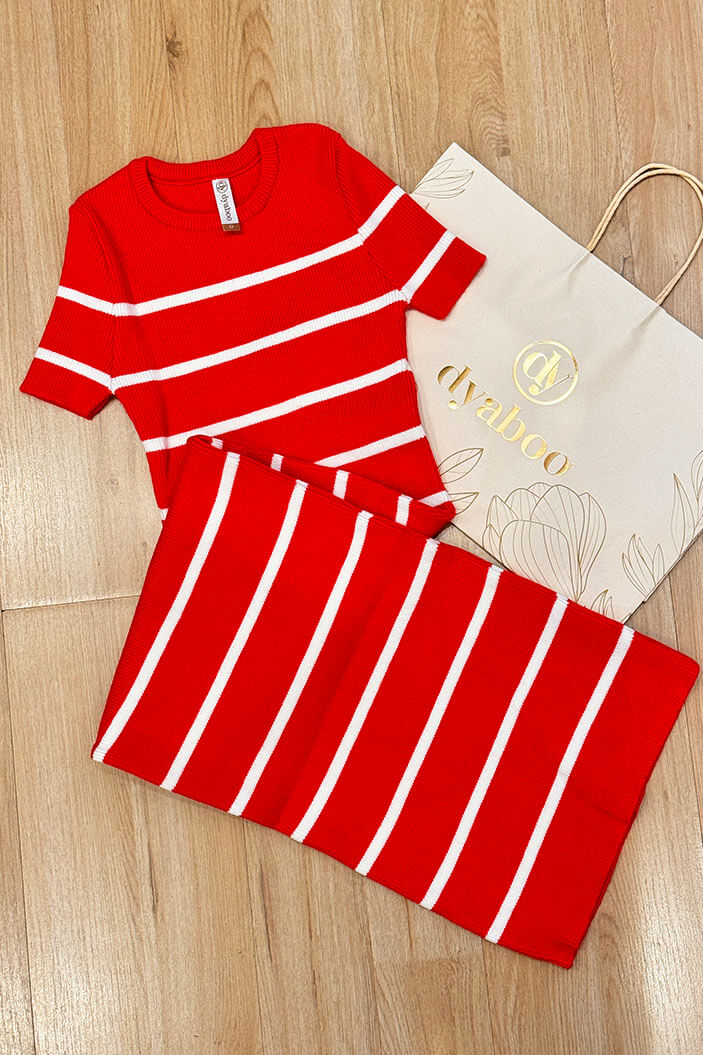 Conjunto Blusa Y Falda tejido para mujer dyaboo 7601 rojo 1