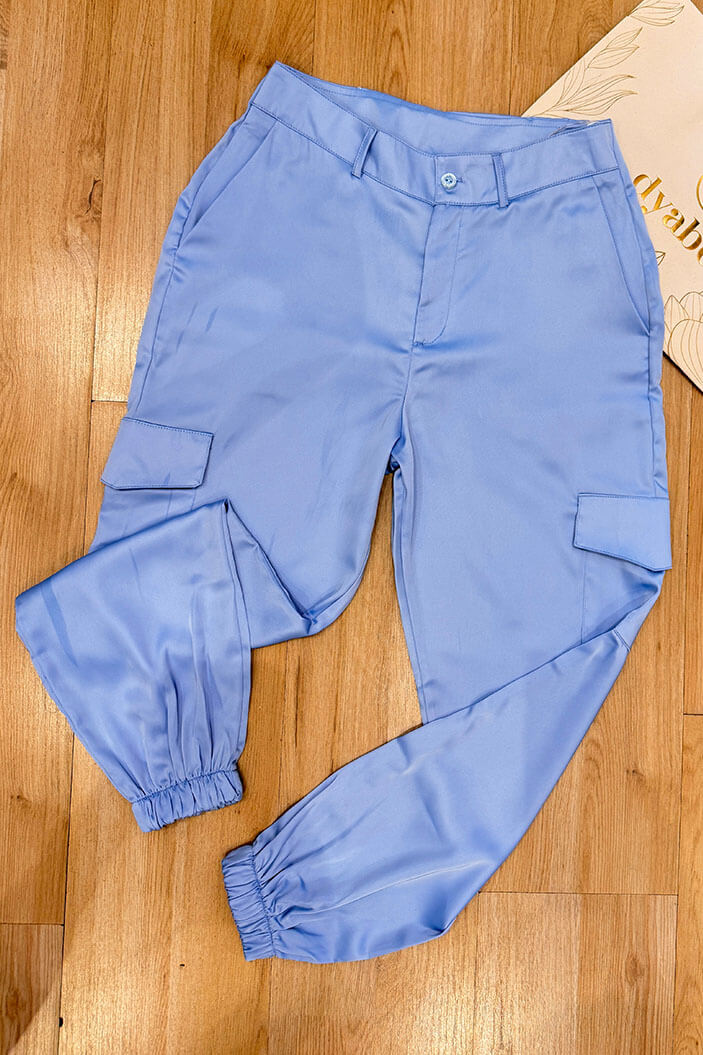 Pantalón Satinado con resorte en bota para mujer dyaboo df06060 azul 2