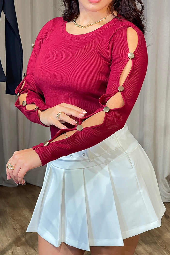 Blusa DF02362 para mujer con huecos en las mangas dyaboo color vinotinto