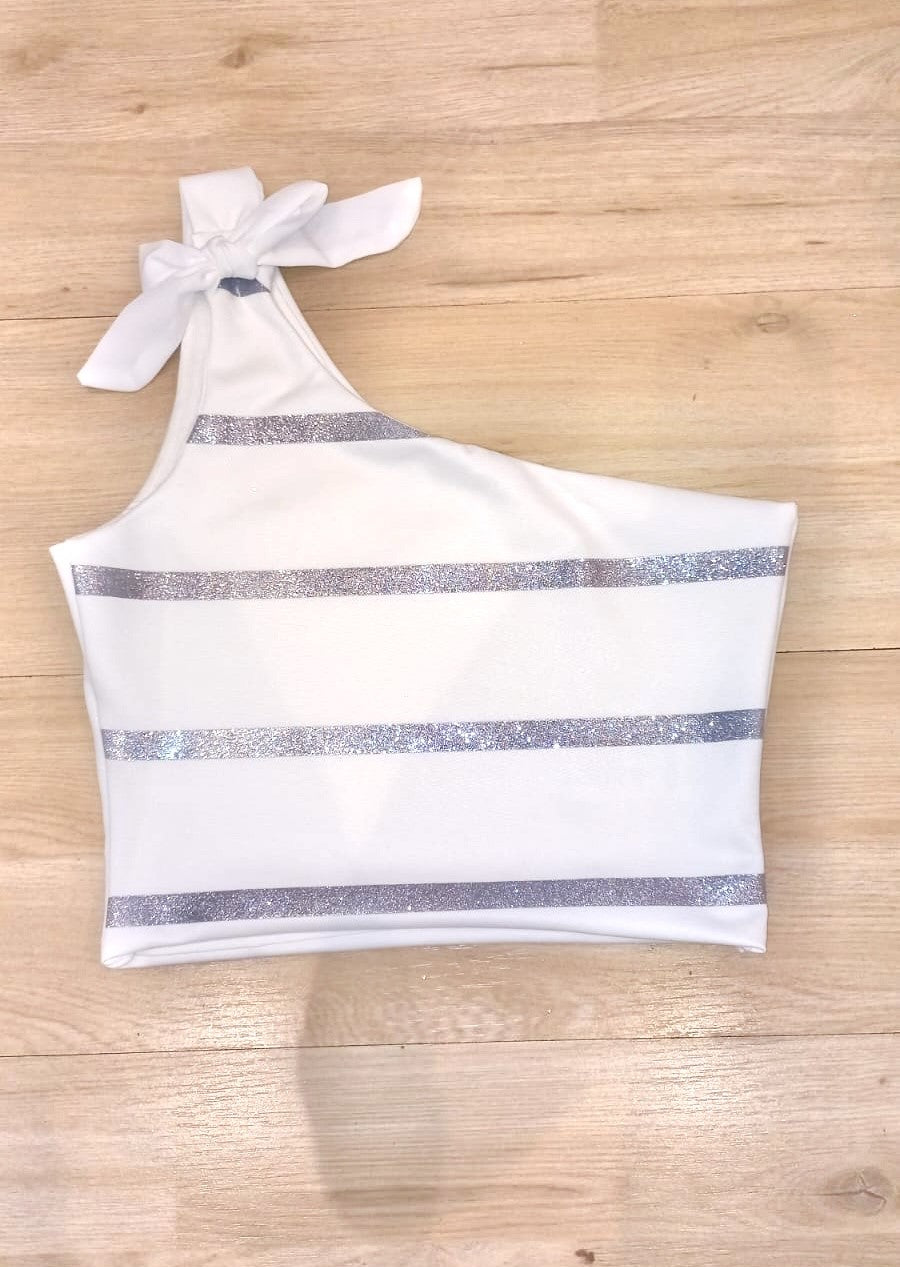 Blusa corta asimetrica solo hombro plata DF01461