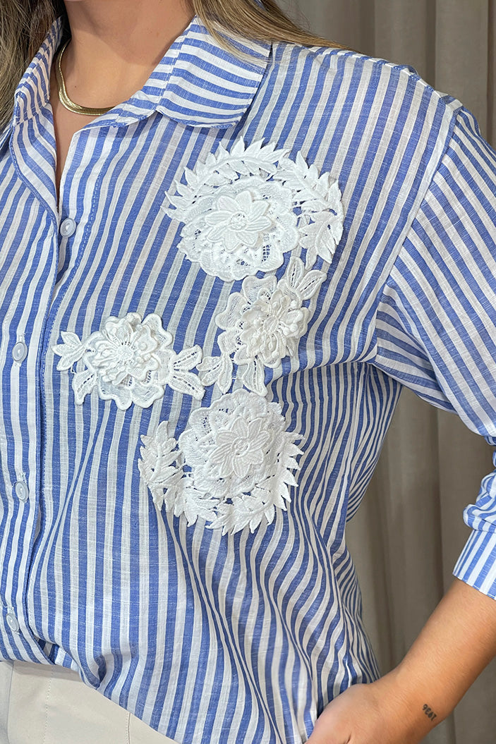 Camisa DP21065 para mujer de rayas verticales , de corte clásico y manga larga dyaboo color azul 2