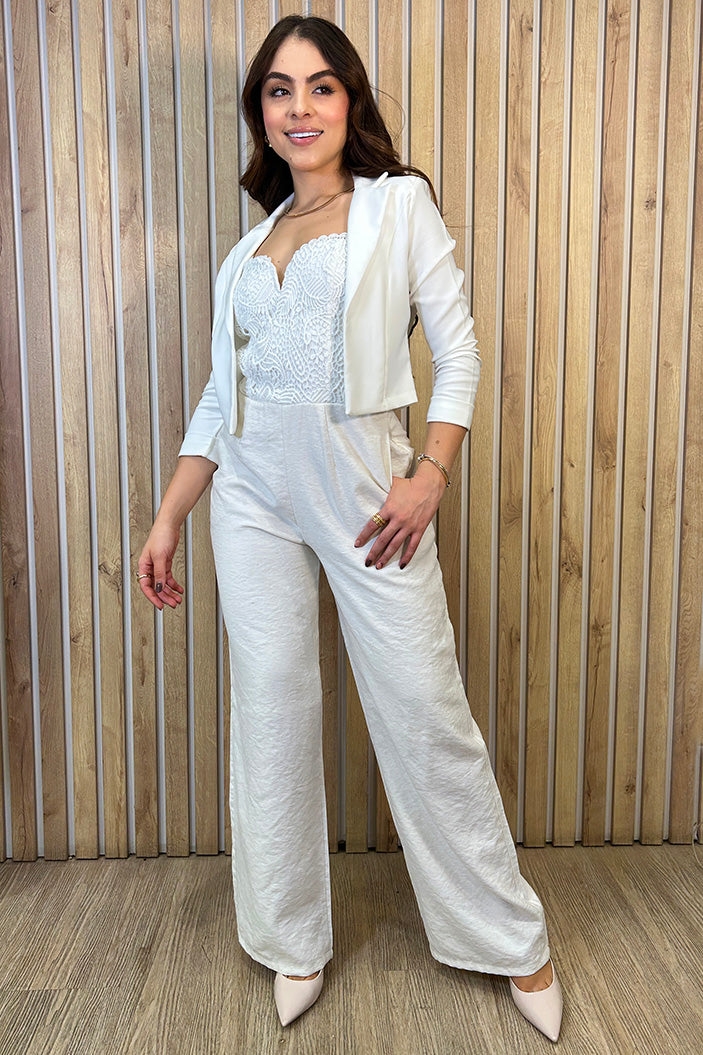 Enterizo DF11050 largo silueta ajustada para mujer elaborado en chalis con encaje dyaboo color crudo