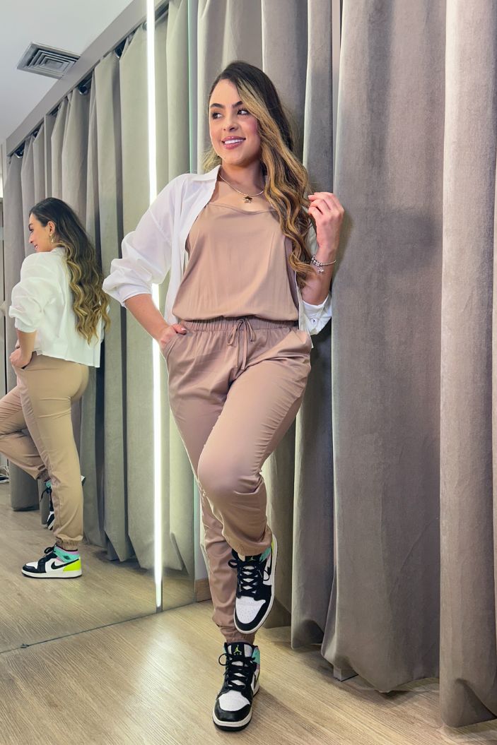 Enterizo pantalón silueta ajustada 8710001 para mujer dyaboo camel 6