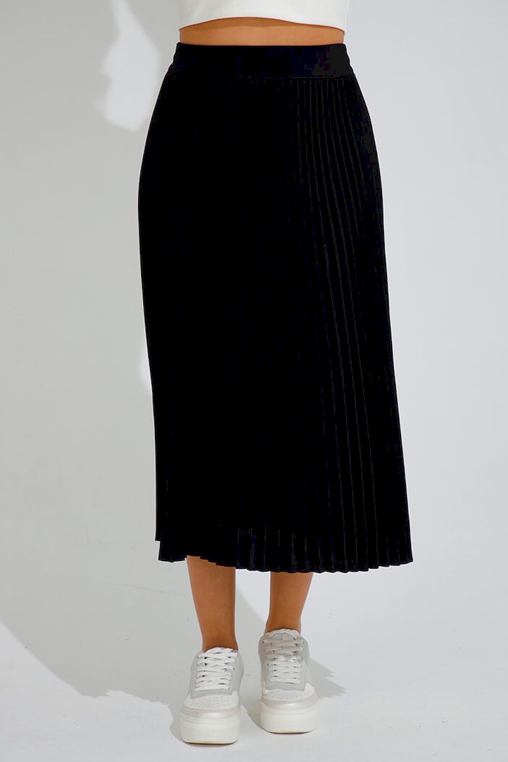 Falda Midi Trillada DF07066 negra plisada para mujer dyaboo