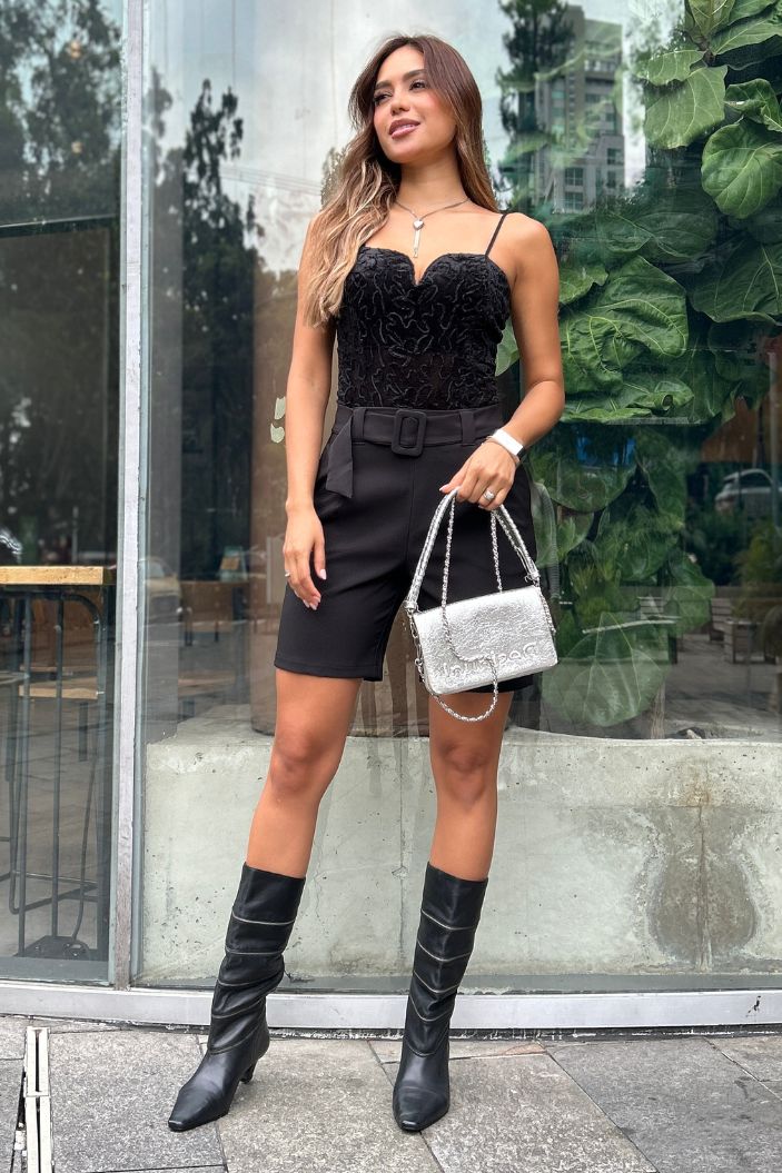 Short Capri DF08155 para mujer dyaboo negro